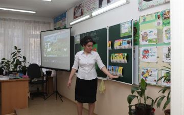 Преподаватели Узбекистана будут выходить на пенсию на пять лет раньше установленного возраста