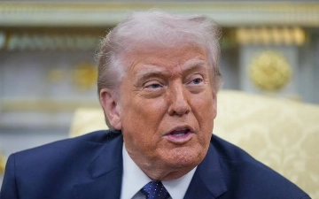 Трамп заявил, что США прекратят проводить суда через Ормуз до завершения переговоров с Ираном