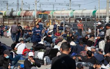 Ожидающих отправки домой узбекских мигрантов размещают в мечети под Волгоградом
