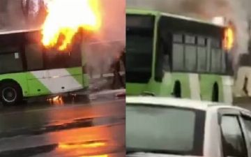 В Сергелийском районе Ташкента сгорел автобус – видео крупного пожара