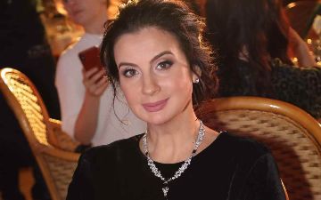 «Я живая»: Екатерина Стрижева поделилась своим состоянием после падения