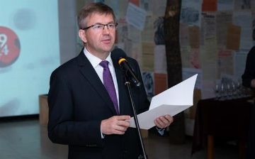 Первым поддержавший протесты посол Беларуси в Словакии подал в отставку