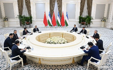 Президент Узбекистана встретился с главами крупных китайских компаний — что они обсуждали