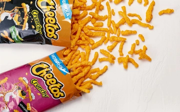 В Канаде установили памятник в честь крошек от чипсов Cheetos