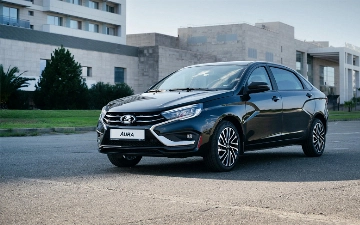 «АВТОВАЗ» собирает первую партию LADA Aura