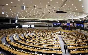 В Европарламенте планируют обнулить все действующие визы россиян 