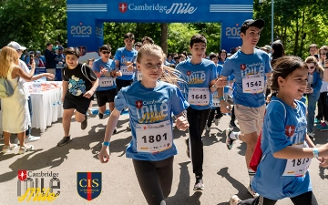 Школа CIS Tashkent провела семейный фестиваль бега Cambridge Mile
