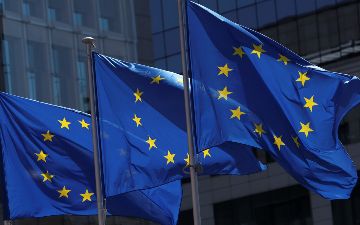 ЕС ввел персональные санкции против Путина и Лаврова 