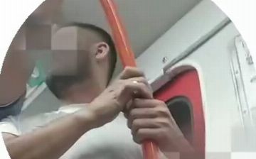 13-летняя девочка в ташкентском метро сняла на камеру домогательство со стороны мужчины - видео