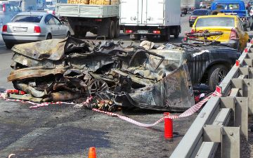 В России вследствие погони за BMW сгорела одна машина, а еще шесть авто разбились – видео