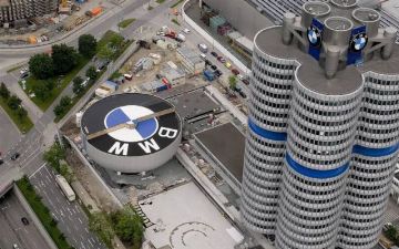 В BMW «случайно слили» фотографию нового электромобиля i7