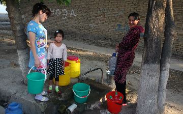 «В 2265 махаллях Узбекистана вообще нет воды» - председатель АО «Ўзсувтаъминот»