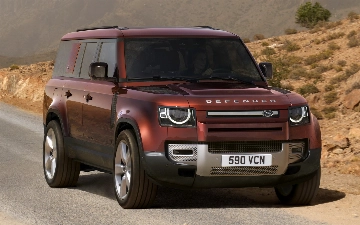 Land Rover отзывает автомобили из-за проблем с фарами