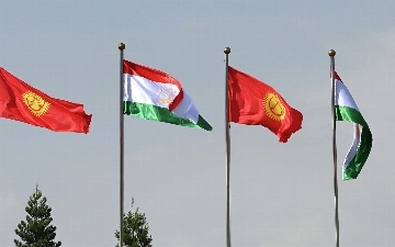 Бишкек и Душанбе подписали документ о перемирии