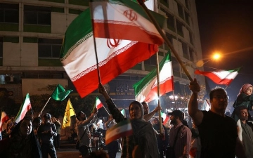 Молодежь Ирана призвали выстроиться живой цепью вокруг электростанций 