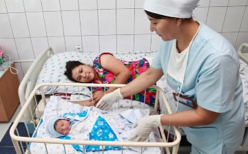 АБР выделит Узбекистану $100 млн на улучшение перинатальных услуг