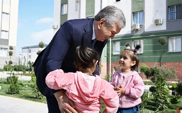 Шавкат Мирзиёев посетил строящийся массив «Янги Узбекистон» в Джаркурганском районе