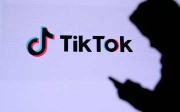 В Китае детям запретили смотреть ролики TikTok более 40 минут в день