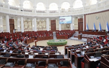В Узбекистане начнут уголовно наказывать за незаконное приобретение или сбыт драгметаллов и камней