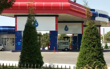 На заправках Узбекистана некачественный бензин оказался иностранного производства