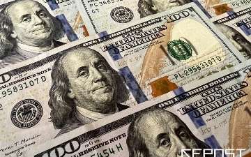 Курсы валют на 30 апреля: доллар упал ниже 12 000 сумов