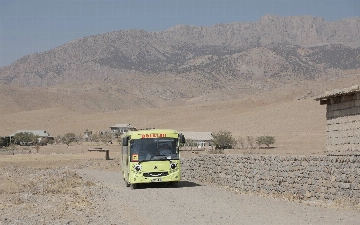 Boysun tumanining chekka hududlaridagi bolalar uchun maxsus avtobus ajratildi