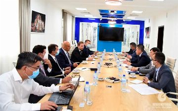 Председатель Правления АО «Узбекнефтегаз» встретился с исполнительным вице-президентом компании «Air Products and Chemicals, Inc.»