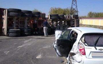В Кашкадарьинской области случилось ДТП с участием «Спарка», «Нексии» и грузовика