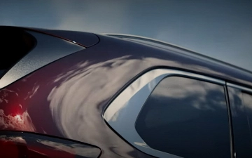 Mazda показала новейший кроссовер CX-80