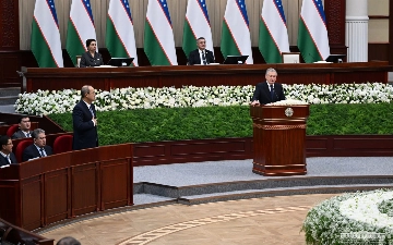 Shavkat Mirziyoyev Bosh vazir lavozimiga Abdulla Aripov nomzodini koʻrsatdi