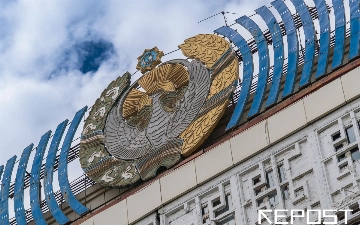 Сенатор предложил убрать хлопок и пшеницу с герба Узбекистана