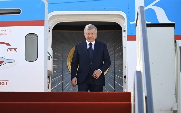 Шавкат Мирзиёев прибыл в Катар