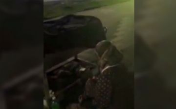 В Ташкенте женщина осталась на улице с 7-летним ребенком на руках 