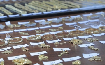 В Узбекистан пытались незаконно ввезти ювелирные изделия почти на 6 млрд сумов