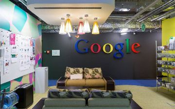 Google и Facebook будут пускать в офис только привитых сотрудников