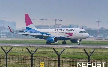 В самолет Centrum Air ударила молния