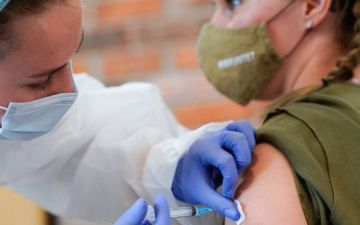 За прошедший день в Узбекистане было использовано почти 315 тысяч доз вакцины от коронавируса — статистика