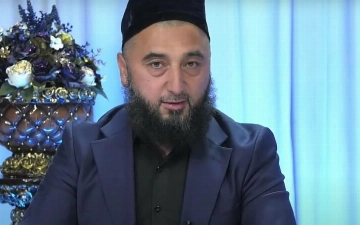 Toshkentda voyaga yetmagan qizlarga tahdid qilib, uyatli so'zlar bilan so'kkan imom-xatib qamaldi