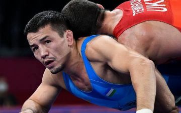 Узбекский борец Эльмурат Тасмурадов уступил поединок сопернику в первом туре на Олимпиаде  - видео