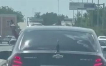 Житель Кашкадарьи запугал «пистолетом» водителей, не уступивших ему дорогу (видео)