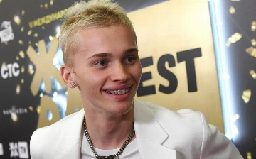 Кто из знаменитостей родился 6 декабря