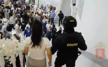 "Tegishli tashkilot va idoralari bilan belgilangan tartibda kelishilmagan". O‘zbekistonning Novosibirskdagi Bosh konsulxonasi Jaloliddin Ahmadaliyev konserti bo‘yicha izoh berdi