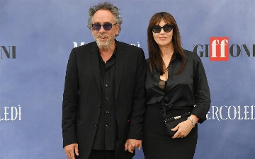 Моника Беллуччи и Тим Бертон объявили о расставании