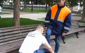 Житель Москвы призвал россиян преклонить колени перед иммигрантами