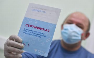 В Узбекистане планируют признать сертификаты о вакцинации от «короны» по прибытии в страну