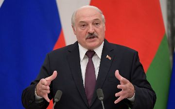 Лукашенко пообещал помочь беженцам добраться до&nbsp;Германии и&nbsp;Польши