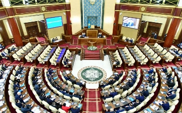 В Казахстане начнут уголовно наказывать за сексуальные услуги в интернете