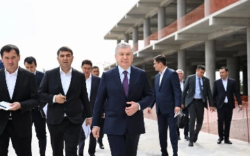 Шавкат Мирзиёев ознакомился со строительными работами в аэропорту Намангана