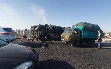 Samarqandda yuk mashinasi yonib, haydovchi halok bo‘ldi