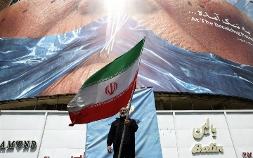 Al Arabiya: США и Иран согласились продлить перемирие